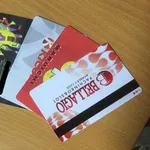 【悲報】パチンコ屋のカードみたいなやつ拾ったんやが・・・・・・・・・