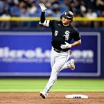  【悲報】村上宗隆OPS.895 鈴木誠也OPS.840 岡本和真OPS.742 吉田正尚OPS.740←これ