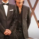 【悲報】元EXILE・黒木啓司さん、妻・宮崎麗果さんへのDV事案で逮捕・・・・・・・・・