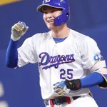中日石川昂弥、歩いている時に「たかやさーん!」と声をかけられる→サノーが車の助手席から顔を出して満面の笑みで手を振る