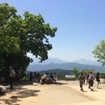 【悲報】高尾山で年間100件超の遭難事故を起こす張本人、サンダル若者ではなく中高年さんだった・・・・・・・・・