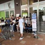 【画像】トイザらス、開店前から行列wwwwwwwwwwwwwwww