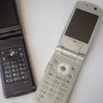 3大もうさすがに見かけないモノ「ガラケー」「MD」「VHS」