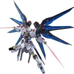 【悲報】ガンダムってストフリとかゼロカスみたいなバックパックがデカくて強いビーム撃てる奴が人気出るのに・・・・・・・・・