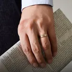 【悲報】彼女や嫁の存在、男の「社会的信頼」をガチで上げてしまうｗｗｗｗｗｗｗｗｗｗ