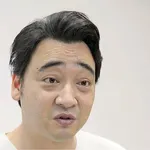ジャンポケ斎藤さん、7年の求刑直後ハゲてるかどうか微妙な髪形でライブ配信して金をせびる