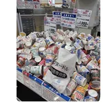 【画像】 イオンのカップヌードル詰め放題(1500円)、7個しか入らなかった