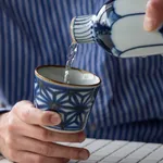 【悲報】「この酒うまい！」ってのは、めっちゃまずい飲料群の中で“まだマシ”ってことだよね？ｗｗｗｗｗｗｗｗｗｗ