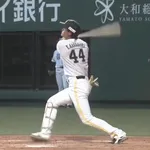 笹川吉康、バックスクリーン弾含む3安打でウエスタン打率1位！ それでも斉藤和巳2軍監督とともに「満足なし」