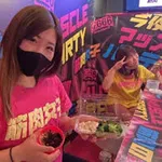 【画像】ムチムチ女だらけのBARを発見ｗｗｗｗｗ