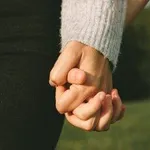 【悲報】彼女いたらおっ◯いガチで揉み放題舐め放題?wwwwwwwwww
