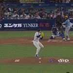 ドジャース・佐々木朗希、4回に2者連続押し出し四球で先制点を許す…