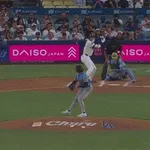 大谷翔平、第一打席でフェンス直撃のツーベースヒット!!!!!!!!!!!!