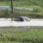 【悲報】タクシーが水没して乗客が死亡←これ誰のせいになるんやろ？・・・・・・・・・