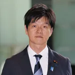  【悲報】鈴木農水大臣、コメの買い戻しを進言するも高市がブチギレて即却下　コメの値段さらに暴落へ・・・
