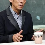【悲報】ぜんじろうさん「権力者にとって『不快』なものが罪になったら独裁国家の始まり」国旗損壊罪法に懸念・・・・・・・・・
