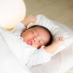 【悲報】少子化最大の原因は？政府「女性へのケア不足」ネット民「女を甘やかしたから」・・・・・・・・・