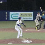 【中日対巨人20回戦】中日・サノーの悪送球…