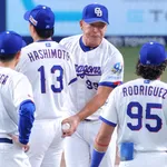 【悲報】井上一樹「恥ずかしい試合をお見せしちゃった///」
