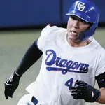 【中日】支配下復帰の福元悠真、4年ぶり1軍での2点適時二塁打はプロ初打点！