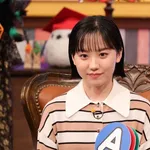 【画像】芦田愛菜、髪を切ってショートになる…