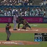 大谷翔平、第一打席で2試合ぶりの安打となるライト前ヒット！！！！