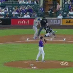 大谷翔平、第二打席で菅野からセカンドへの内野安打！！！！！