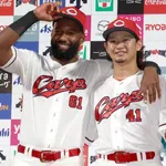 カープ鈴木健矢〝移籍後初〟先発勝利で最下位脱出!ファビ16号!持丸6号!泰ムリー!ハルン火消し!2戦連続逆転勝利!【広島4-1中日/試合結果】