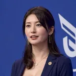 【画像】中国のセクシーすぎる女性党員ｗｗｗｗｗ