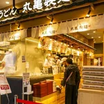うどん業界、競争激化　「丸亀製麺」最高益から一転減益　「はなまるうどん」と明暗