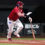 楽天ルーク・ボイトが右肘じん帯損傷で手術