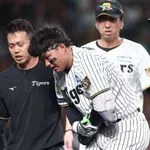 阪神・藤川監督、森下死球に「阪神の選手だけでなく全選手を守りたい。守る術を誰かが考えなければ」