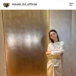 【驚愕】49歳・伊東美咲さん、シンガポール移住2年後の最新姿がガチで信じられないｗｗｗｗｗｗｗｗｗｗ
