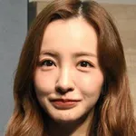 【衝撃】板野友美さんの娘(4歳)、日本語塾に通い始めるｗｗｗｗｗｗｗｗｗｗ