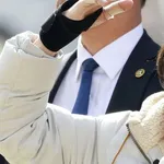 【悲報】日経新聞さん、「高市早苗が珍しく土日に働いてて草」という記事を掲載してしまう…