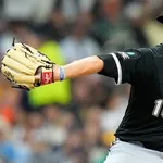 アンソニー・ケイ（31）　9勝8敗　防御率4.47　←こいつの評価