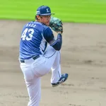 西武・羽田、日本人左腕最速の162キロｗｗｗｗｗｗｗｗ